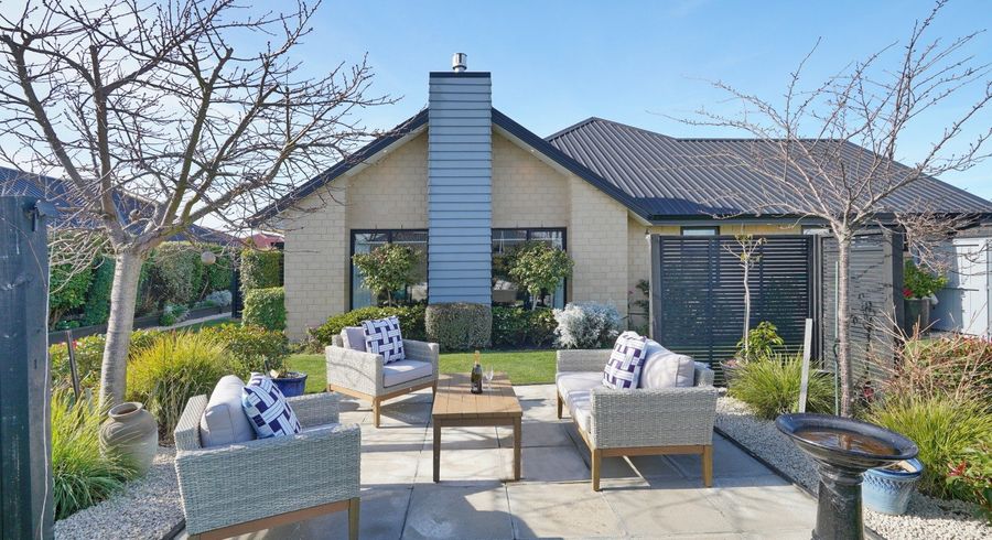  at 6 Claremont Crescent, Amberley, Hurunui, Canterbury