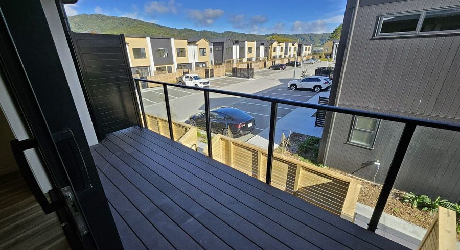  at 2b/13 The Strand, Wainuiomata, Lower Hutt, Wellington