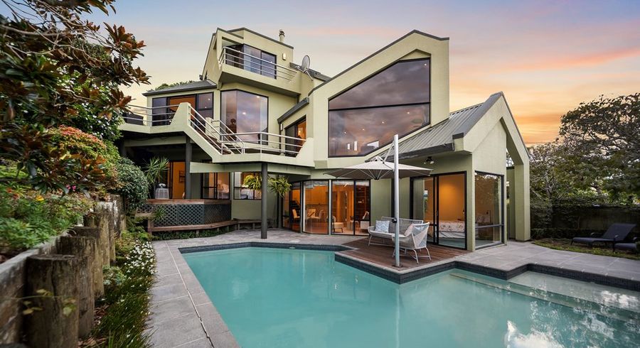  at 25 Bucklands Beach Road, Bucklands Beach, Manukau City, Auckland