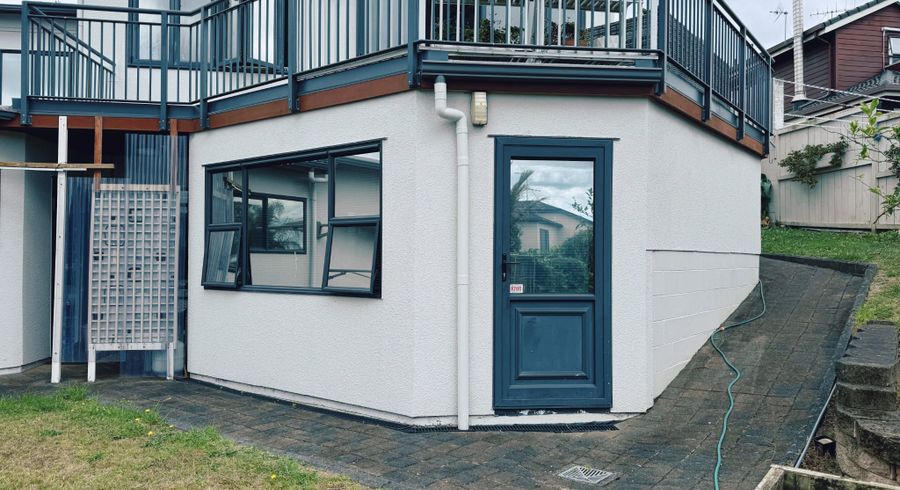  at 5 Currey Crescent, Milford, North Shore City, Auckland
