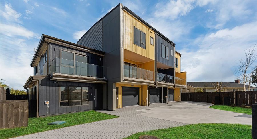  at 4/10 White Road, Manurewa, Manukau City, Auckland