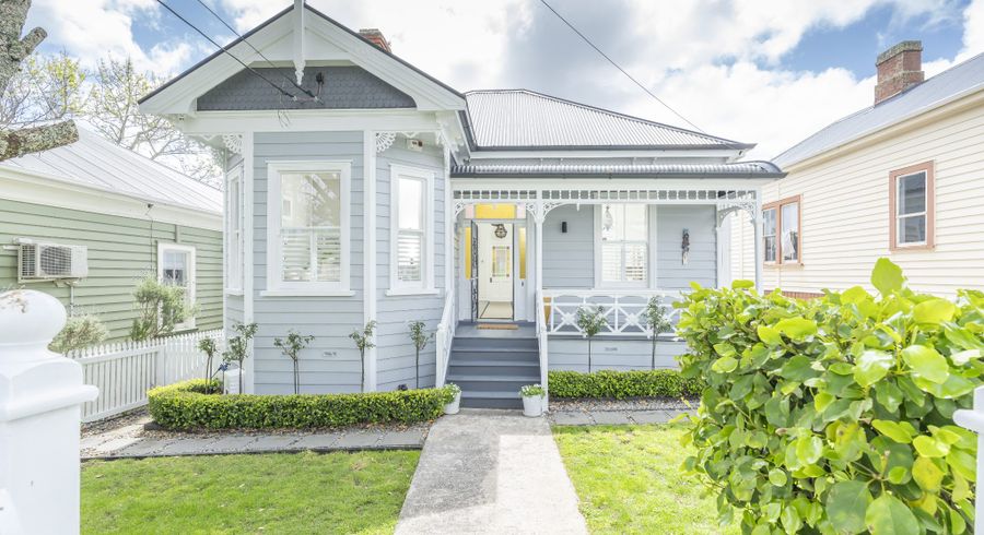  at 13 Burnley Terrace, Mount Eden, Auckland