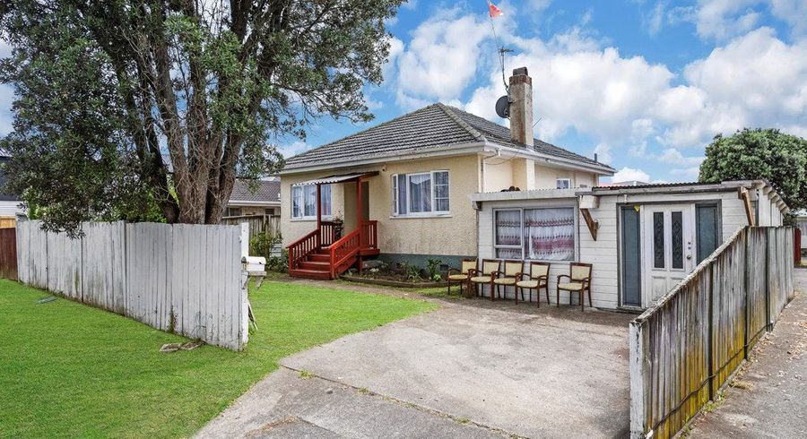 at 12 Gordon Road, Papatoetoe, Manukau City, Auckland