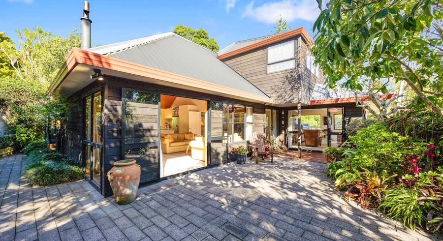  at 2/27 Appleyard Crescent, Meadowbank, Auckland City, Auckland