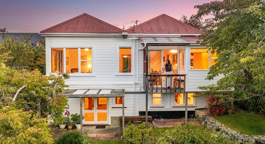  at 17 Brownville Crescent, Maori Hill, Dunedin