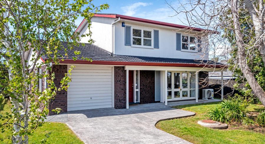  at 82 Prince Regent Drive, Half Moon Bay, Auckland