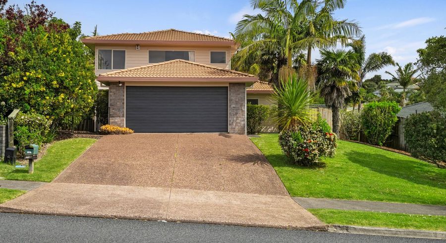  at 46 Unsworth Drive, Unsworth Heights, Auckland
