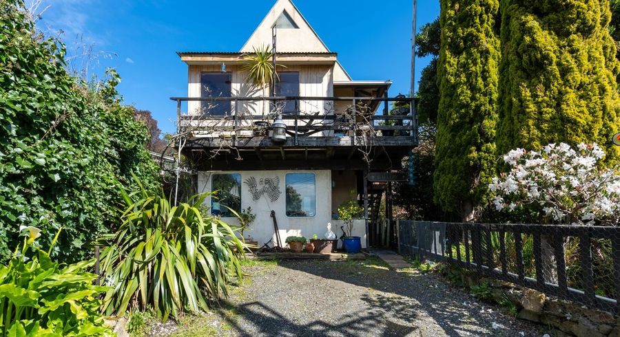  at 7 Slant Street, Careys Bay, Port Chalmers