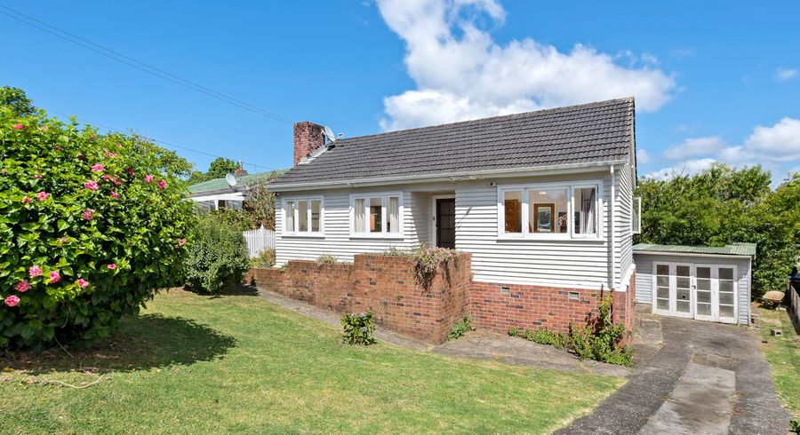  at 205 Whitney Street, Blockhouse Bay, Auckland