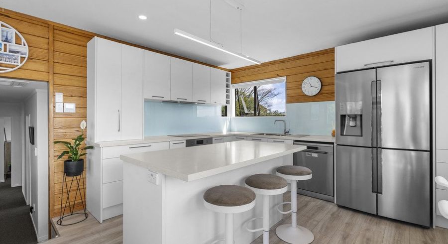  at 7A Huia Avenue, Forest Lake, Hamilton, Waikato
