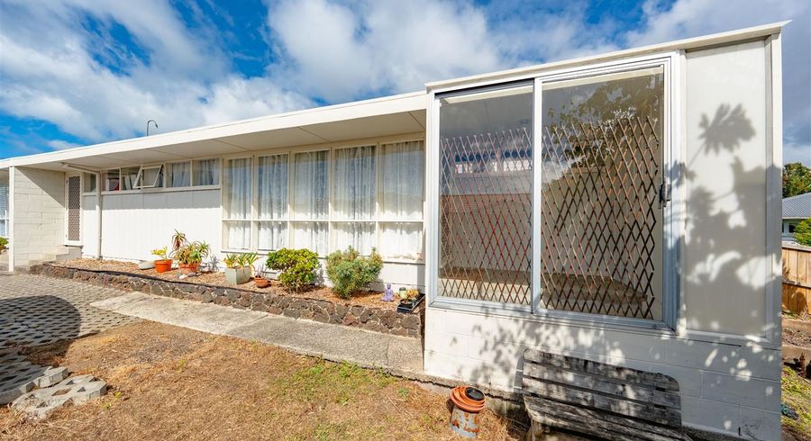  at 3/127 Seabrook Avenue, New Lynn, Waitakere City, Auckland