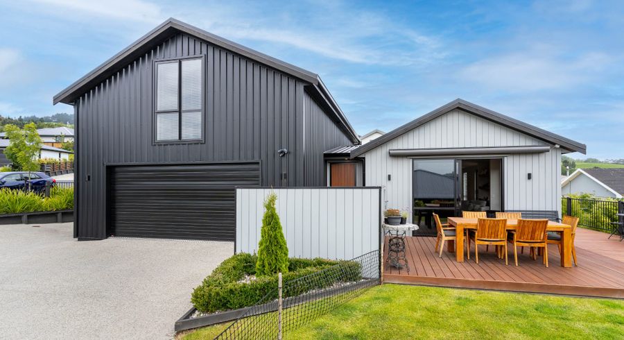  at 10 Trudi Place, Green Island, Dunedin
