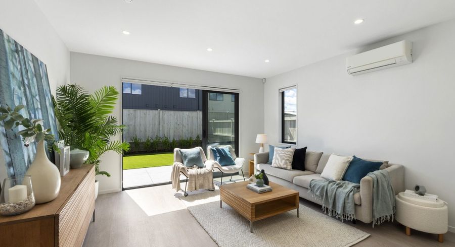  at 7 Noel Hayden Street, Conifer Grove, Papakura, Auckland