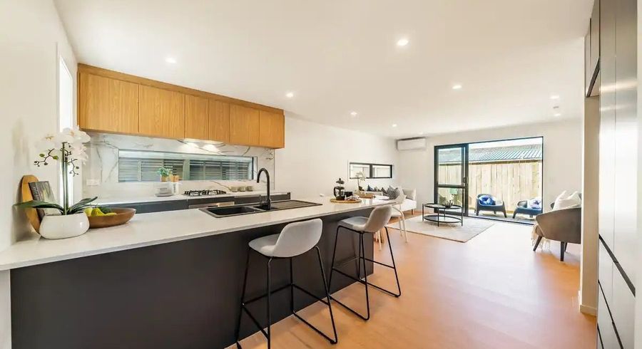  at 5/8 Victoria Street, Ebdentown, Upper Hutt, Wellington