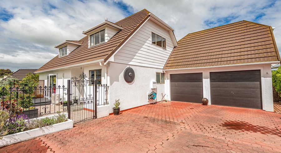  at 1 Iwiroa Terrace, Durie Hill, Whanganui