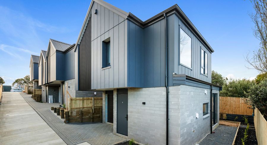  at Lot 4, 31 La Trobe Street, Pakuranga Heights, Manukau City, Auckland