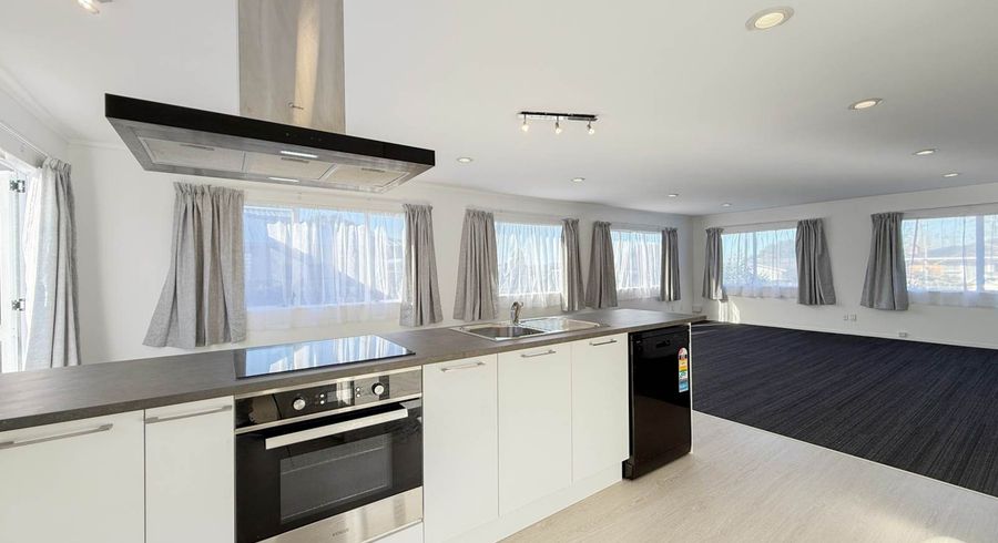  at 2/50 Blanes Road, Weymouth, Manukau City, Auckland
