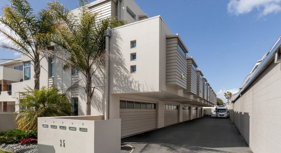  at 4/35 Victoria Road, Mount Maunganui, Mount Maunganui