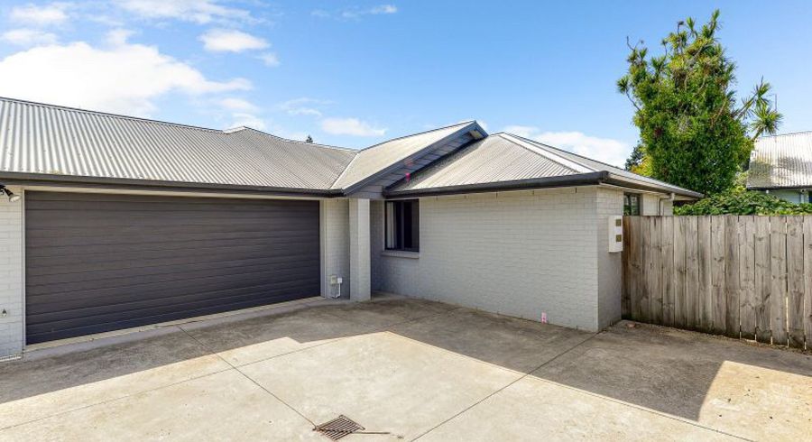  at 33A Boundary Road, Claudelands, Hamilton