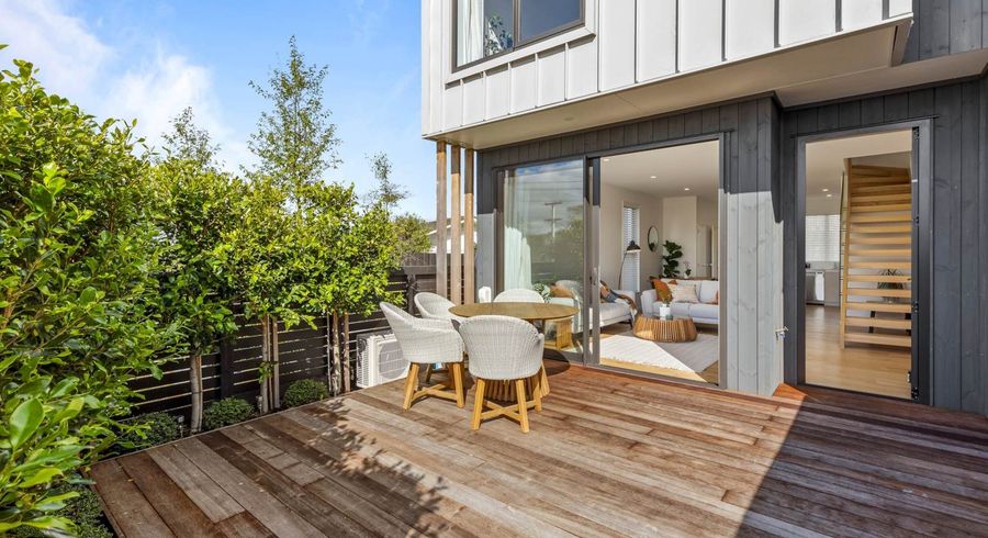  at 31/7 Stanley Avenue, Milford, North Shore City, Auckland