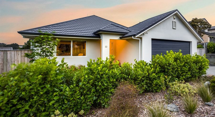  at 19 Aotea Drive, Aotea, Porirua