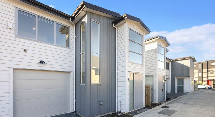  at 10B Playfair Road, Mount Roskill, Auckland City, Auckland