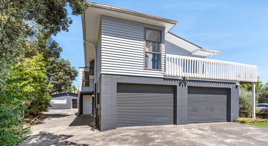  at 70 Patons Road, Howick, Auckland