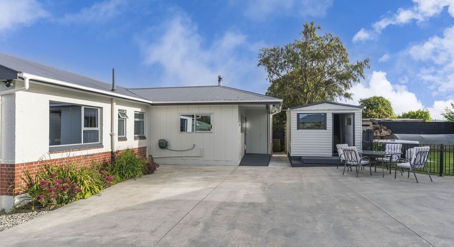  at 8 Ayr Street, Balclutha