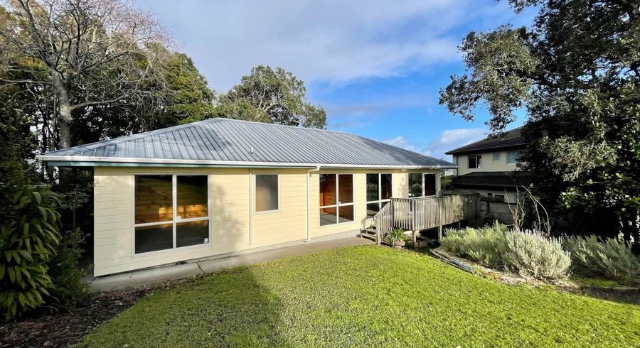  at 26 Cliff Road, Torbay, North Shore City, Auckland