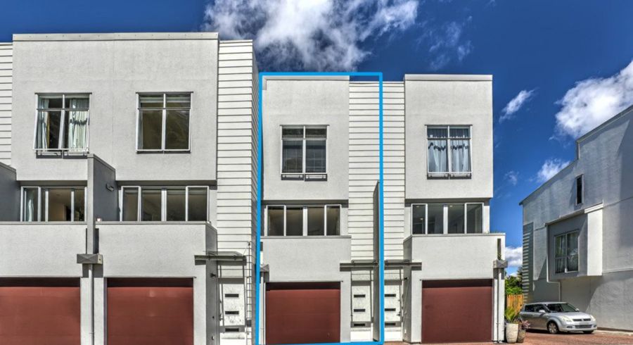  at 20/852 Mount Eden Road, Three Kings, Auckland