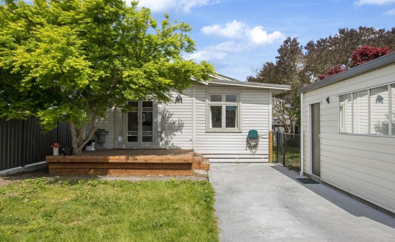  at 923 Nelson Street North, Mahora, Hastings