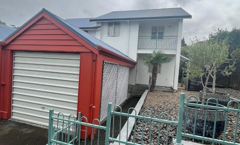  at 59 Winery Way, Henderson, Waitakere City, Auckland