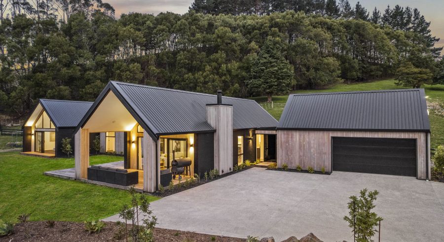  at 25 Bayer Road, Silverdale