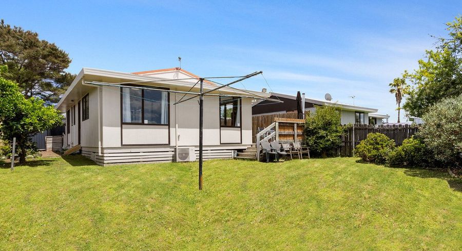  at 2/8 Marinich Drive, Ranui, Waitakere City, Auckland