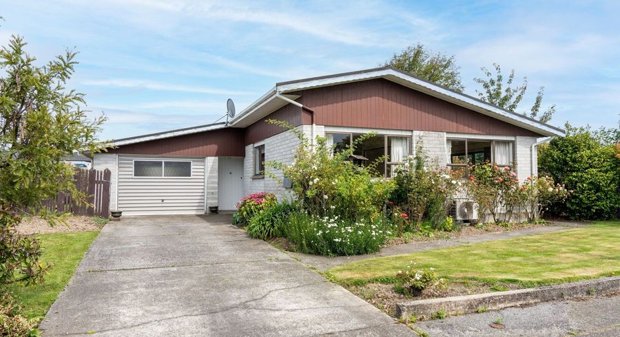  at 4 Cheyne Street, Windsor, Invercargill