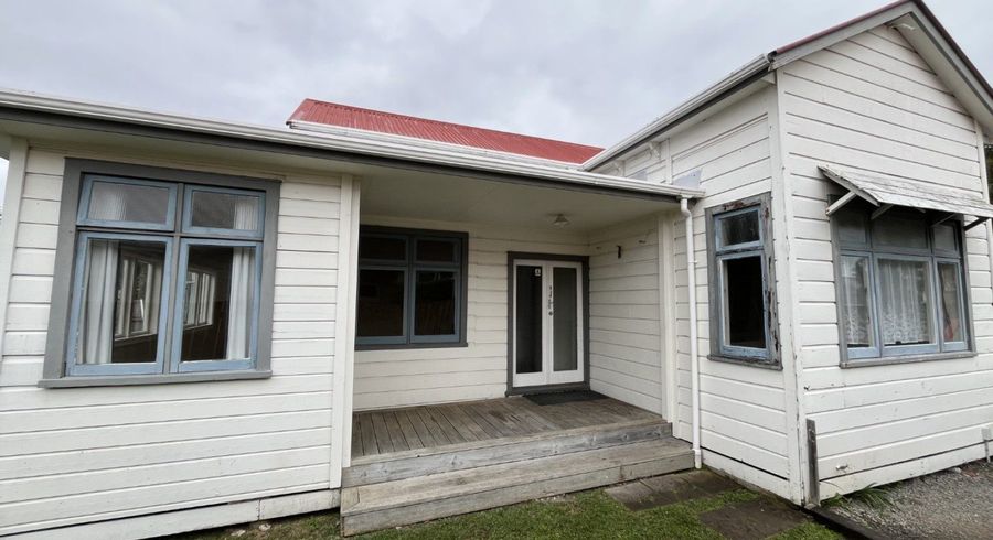  at 104C Ferguson Street, West End, Palmerston North, Manawatu / Whanganui