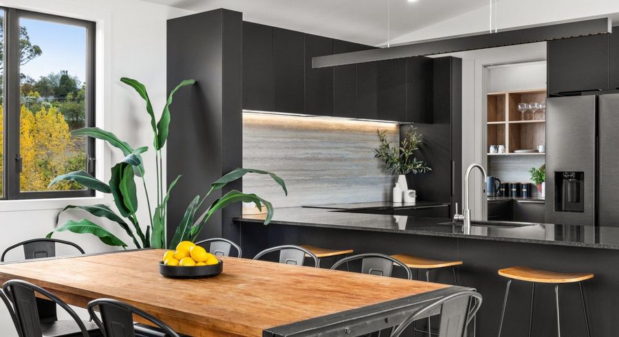  at 87 Oak Road, Poraiti, Napier, Hawke's Bay