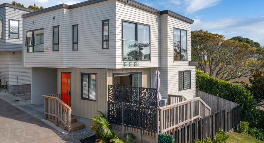  at 8/26 Long Bay Drive, Torbay, North Shore City, Auckland