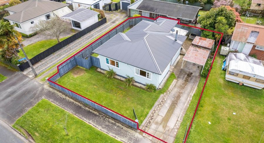  at 18 Winter Street, Fairfield, Hamilton