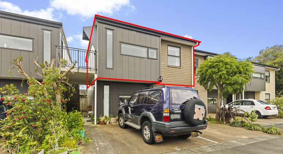  at 8/3 Woolfield Road, Papatoetoe, Manukau City, Auckland