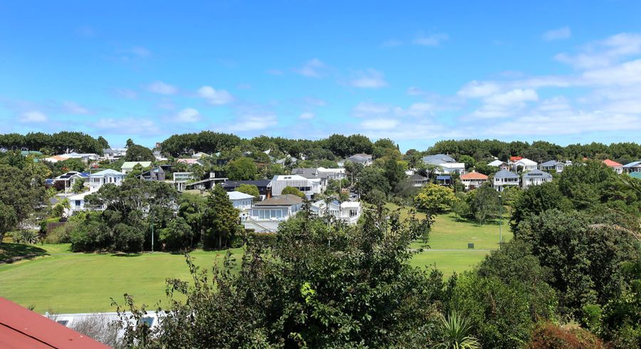  at 8 Wallingford Street, Grey Lynn, Auckland