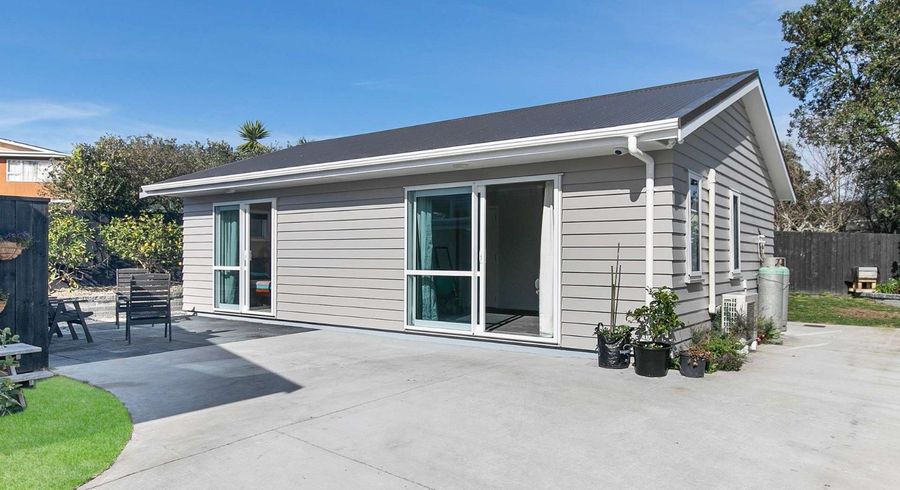  at 8A Juliet Ave, Howick, Manukau City, Auckland