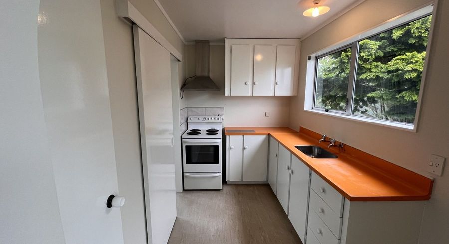  at 34b Colchester Crescent, Newlands, Wellington, Wellington