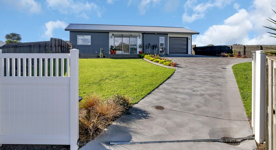  at 11 Sea Dune Place, Ruakaka, Whangarei, Northland