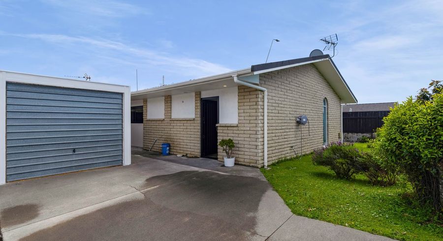  at 1/220 Coronation Avenue, Welbourn, New Plymouth, Taranaki