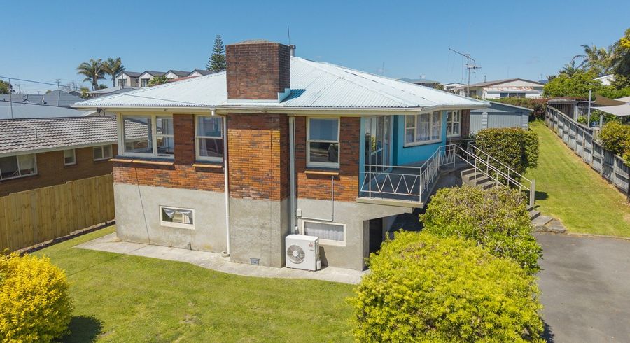  at 584 Fraser Street, Greerton, Tauranga, Bay Of Plenty