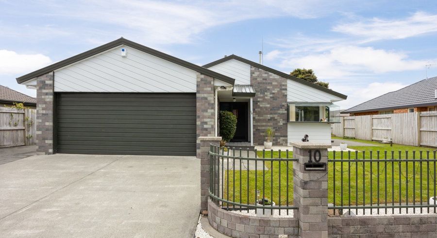  at 10 Parnell Heights Drive, Kelvin Grove, Palmerston North, Manawatu / Whanganui