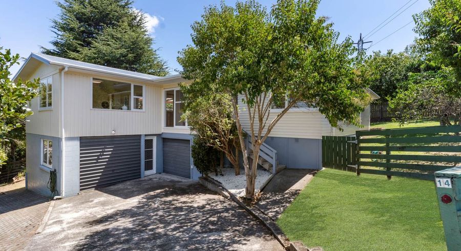  at 14 Bentley Avenue, Glenfield, Auckland