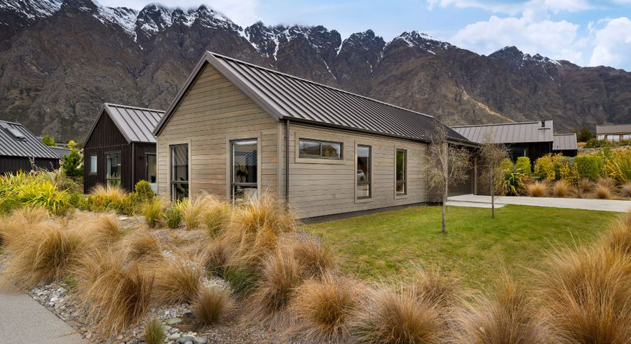  at 4 Polperro Court, Jacks Point, Queenstown-Lakes, Otago