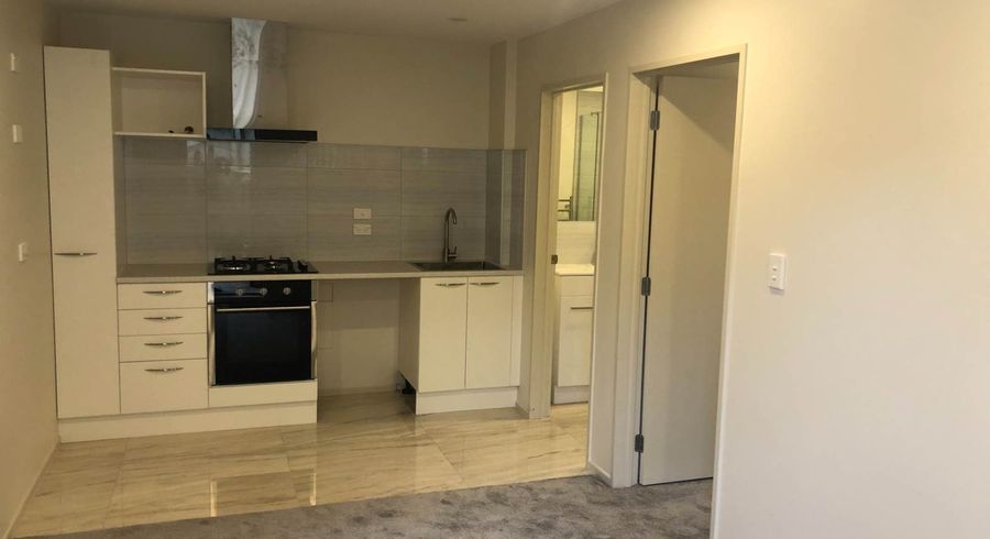  at 2/29a Highgrove Lane, Totara Vale, North Shore City, Auckland